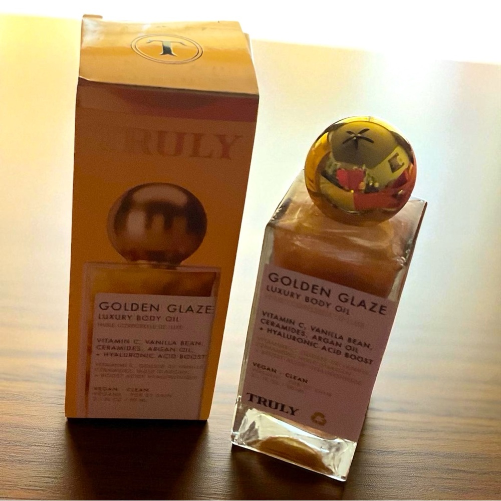 TRULY Golden Glaze Luxury Body Oil